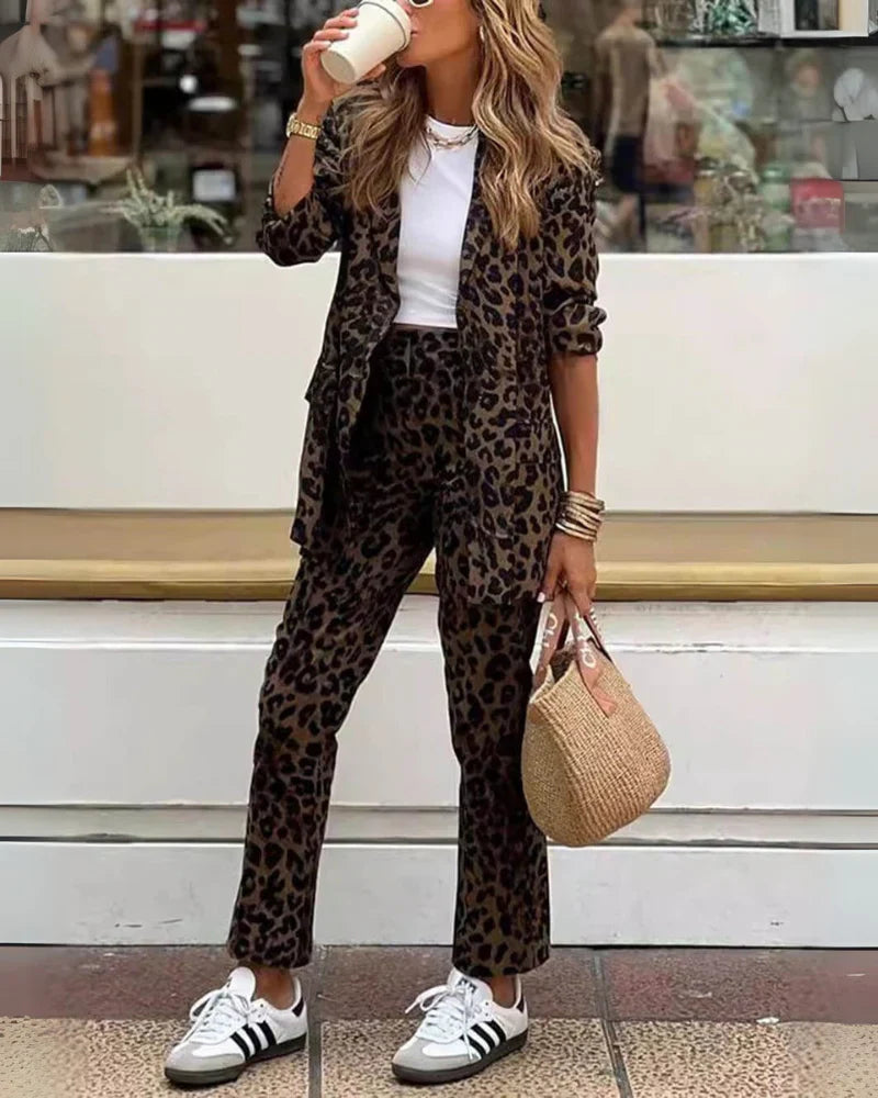 Arila - Leopard Print Jacket & Pants Set