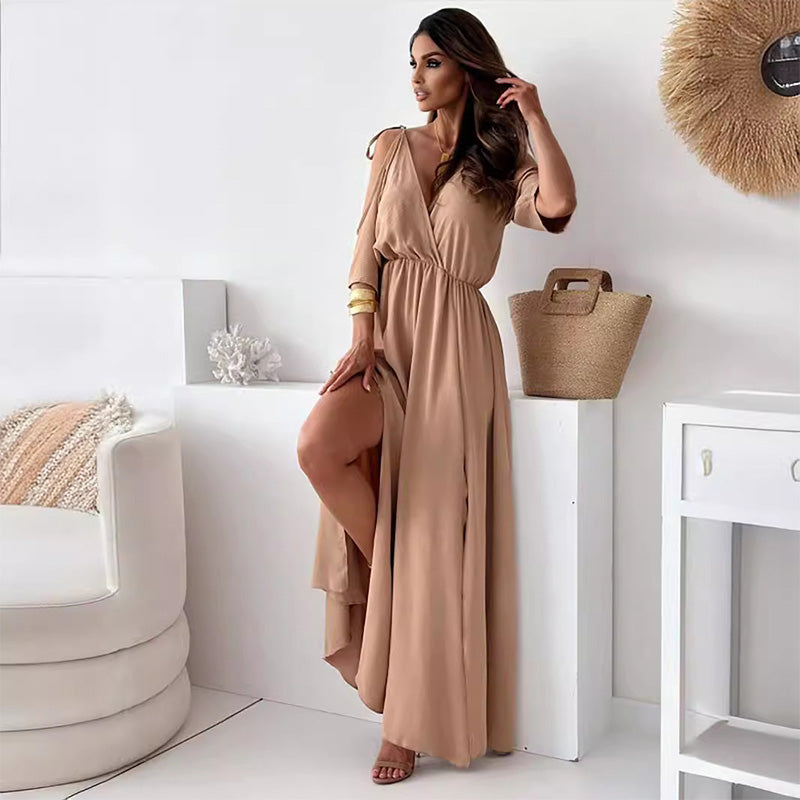 Dellaa - Elegant V-Neck Dress With Side Slit